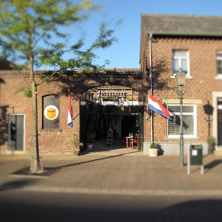 Bed and Breakfast Koperen Keteltje à Nieuwstadt Extérieur photo