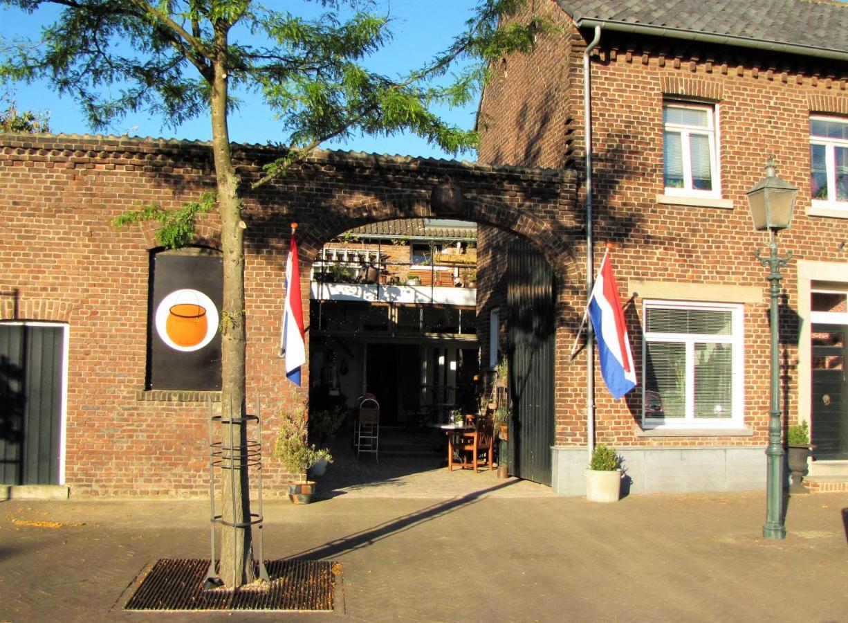 Bed and Breakfast Koperen Keteltje à Nieuwstadt Extérieur photo